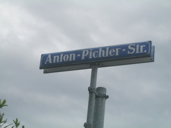 Anton-Pichler-Straße Schild