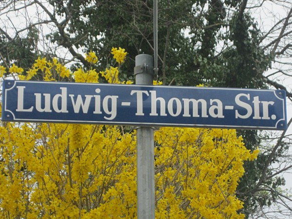 Ludwig-Thoma-Str schild